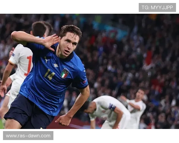 基耶萨复出助力意大利，球队在备战关键比赛中状态回暖