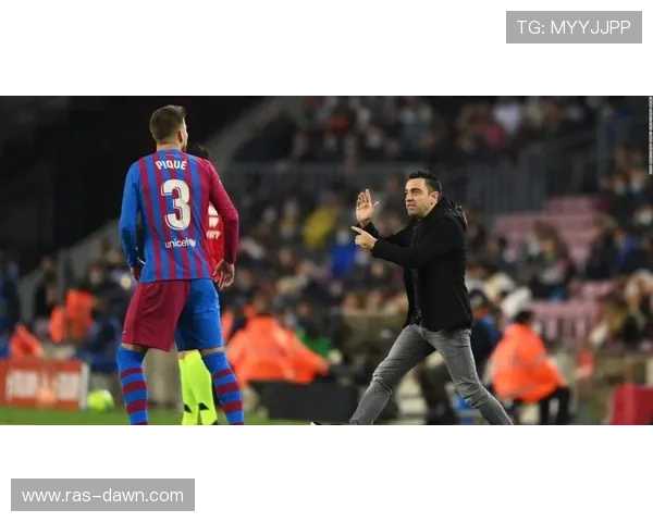 巴萨关键战掉链子问题显现，当前阶段稳定性面临考验，影响赛季走势